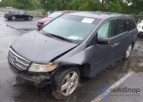 2011 Honda Odyssey Touring/Touring Elite from USA, damaged, VIN 5FNRL5H90BB035530
